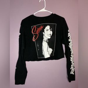 Selena Long Sleeve Graphic T-Shirt | Size Medium